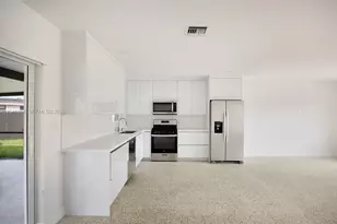 10340 SW 157th St, Miami, FL 33157 - Photo 5
