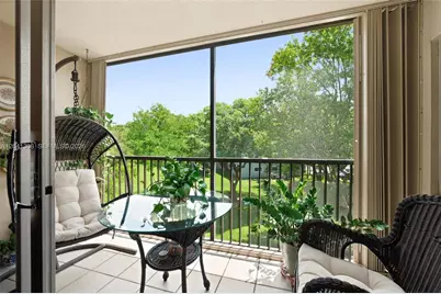 901 SW 138th Ave #305C, Pembroke Pines, FL 33027 - Photo 7