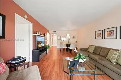 901 SW 138th Ave #305C, Pembroke Pines, FL 33027 - Photo 1