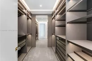10201 Collins Ave, Bal Harbour, FL 33154 - Photo 23