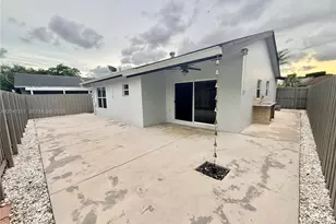4471 SW 138th Ct, Miami, FL 33175 - Photo 21