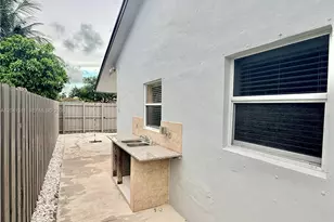 4471 SW 138th Ct, Miami, FL 33175 - Photo 23