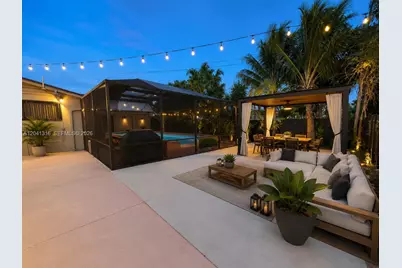 10015 SW 213th Ter, Cutler Bay, FL 33189 - Photo 3