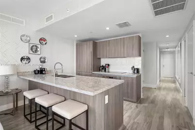 801 S Miami Ave #1604, Miami, FL 33130 - Photo 7