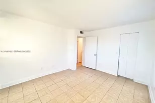 1227 SW 46th Ave, Pompano Beach, FL 33069 - Photo 13