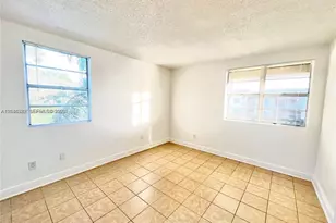 1227 SW 46th Ave, Pompano Beach, FL 33069 - Photo 11