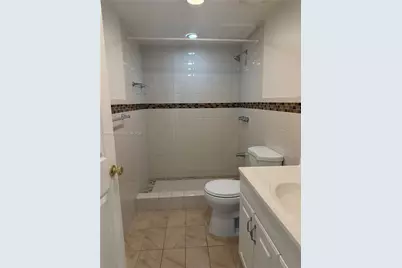 10090 NW 80th Ct #1241, Hialeah Gardens, FL 33016 - Photo 15