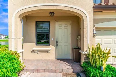 3401 W 94th Ter, Hialeah, FL 33018 - Photo 45