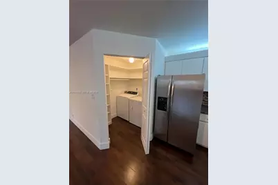 561 Racquet Club Rd #21, Weston, FL 33326 - Photo 3