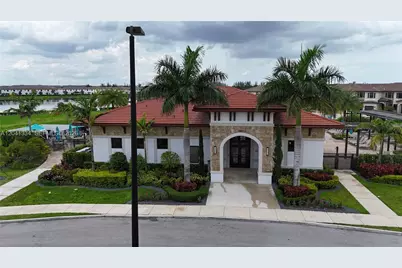 3482 W 114th Ter, Hialeah, FL 33018 - Photo 37