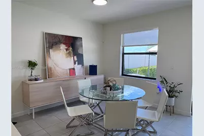 3482 W 114th Ter, Hialeah, FL 33018 - Photo 7