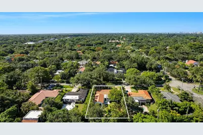 360 NE 91st St, Miami Shores, FL 33138 - Photo 45