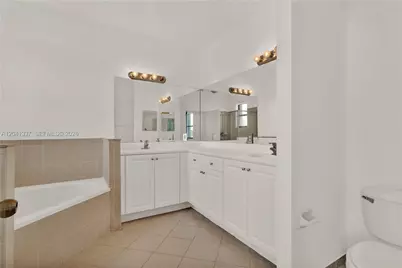 11485 SW 236th Ln #11485, Homestead, FL 33032 - Photo 17
