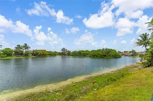 16335 SW 81st St, Miami, FL 33193 - Photo 7