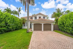 16335 SW 81st St, Miami, FL 33193 - Photo 3