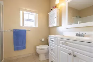 11938 NW 12th St, Pembroke Pines, FL 33026 - Photo 11