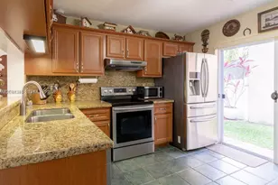 11938 NW 12th St, Pembroke Pines, FL 33026 - Photo 3