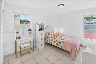 3210 NW 19th St, Miami, FL 33125 - Photo 11