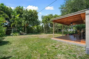 2750 NW 4th St, Miami, FL 33125 - Photo 27