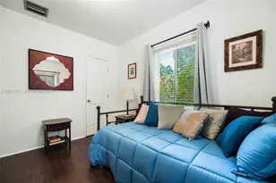 2750 NW 4th St, Miami, FL 33125 - Photo 21