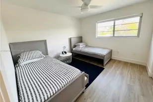 1900 Meridian Ave, Miami Beach, FL 33139 - Photo 25