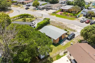 555 Harem Ave, Opa-Locka, FL 33054 - Photo 35