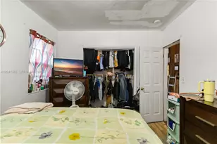 555 Harem Ave, Opa-Locka, FL 33054 - Photo 21
