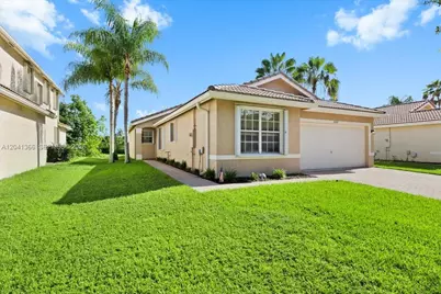 16309 SW 27th St, Miramar, FL 33027 - Photo 5