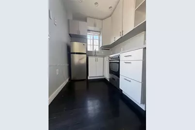 912 Euclid Ave, Miami Beach, FL 33139 - Photo 5