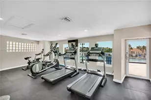 1410 S Ocean Dr, Hollywood, FL 33019 - Photo 27