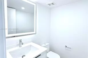 1900 Meridian Ave, Miami Beach, FL 33139 - Photo 9