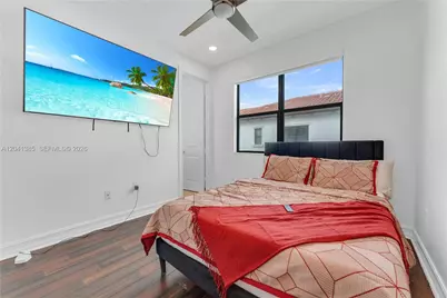 11537 SW 13th Ct, Pembroke Pines, FL 33025 - Photo 25