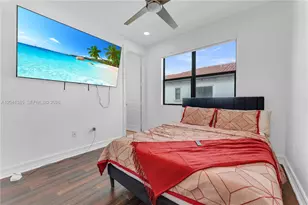 11537 SW 13th Ct, Pembroke Pines, FL 33025 - Photo 25