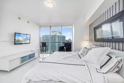 475 Brickell Ave #4715, Miami, FL 33131 - Photo 25