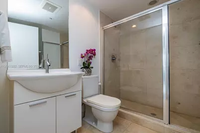 475 Brickell Ave #4715, Miami, FL 33131 - Photo 21