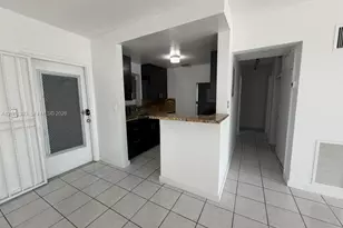 641 Espanola Way, Miami Beach, FL 33139 - Photo 5