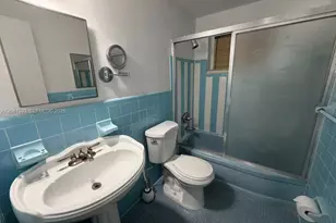 641 Espanola Way, Miami Beach, FL 33139 - Photo 15