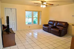 6701 Harding St, Hollywood, FL 33024 - Photo 11