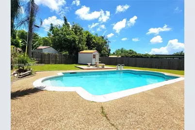 5721 Jefferson St, Hollywood, FL 33023 - Photo 7