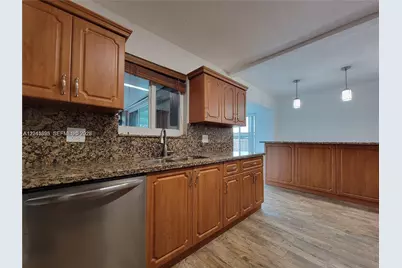 5721 Jefferson St, Hollywood, FL 33023 - Photo 11
