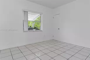 2024 NE 174th St, North Miami Beach, FL 33162 - Photo 21