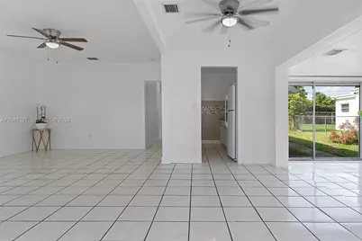 2024 NE 174th St, North Miami Beach, FL 33162 - Photo 7