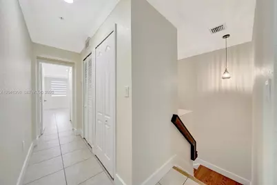 17620 NW 73rd Ave #205-17, Hialeah, FL 33015 - Photo 15