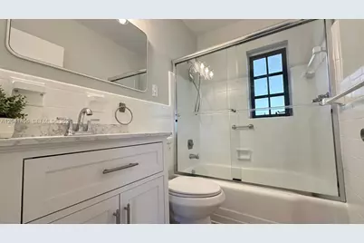 2475 SW 24th Ter, Miami, FL 33145 - Photo 25