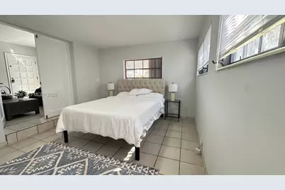 2475 SW 24th Ter, Miami, FL 33145 - Photo 29
