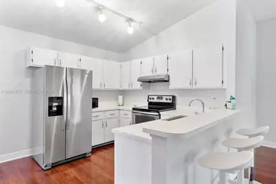 12003 NW 11th St #12003, Pembroke Pines, FL 33026 - Photo 17