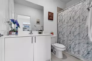 12950 SW 232nd Ln, Homestead, FL 33032 - Photo 9