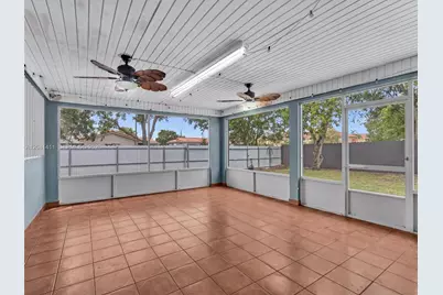 19100 NW 51st Ave, Miami Gardens, FL 33055 - Photo 29