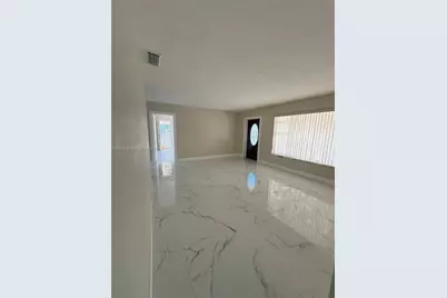 2600 NW 112th St #1, Miami, FL 33167 - Photo 5