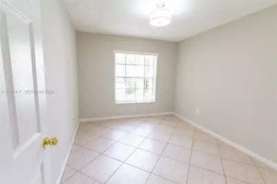 11811 SW 8th St, Pembroke Pines, FL 33025 - Photo 21